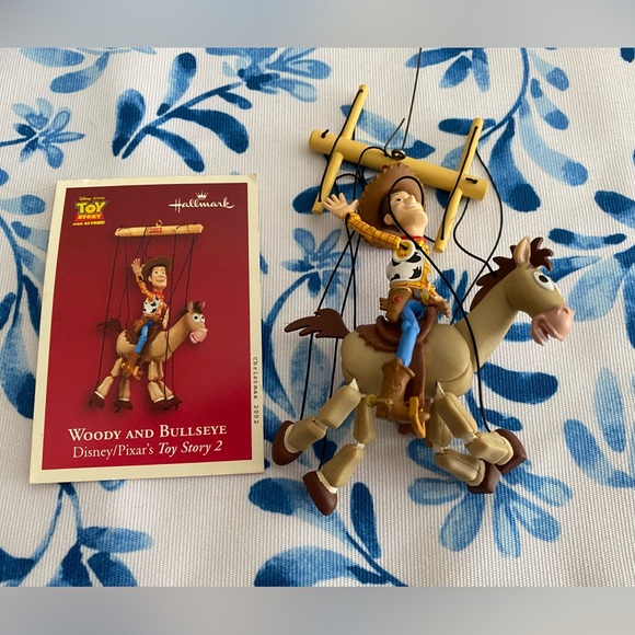 2002 Vintage Hallmark Woody & Bullseye Disney/Pixar’s Toy Story 2 Orname… - Picture 1 of 7